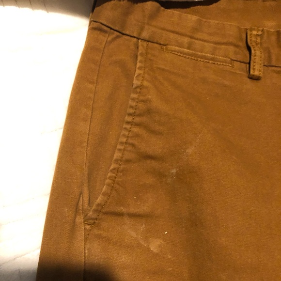 Old Navy Khakis, 34x32 - Picture 3 of 8